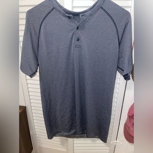 Lululemon Mens Striped / Light Blue Short Sleeve Henley Casual & Workout Medium